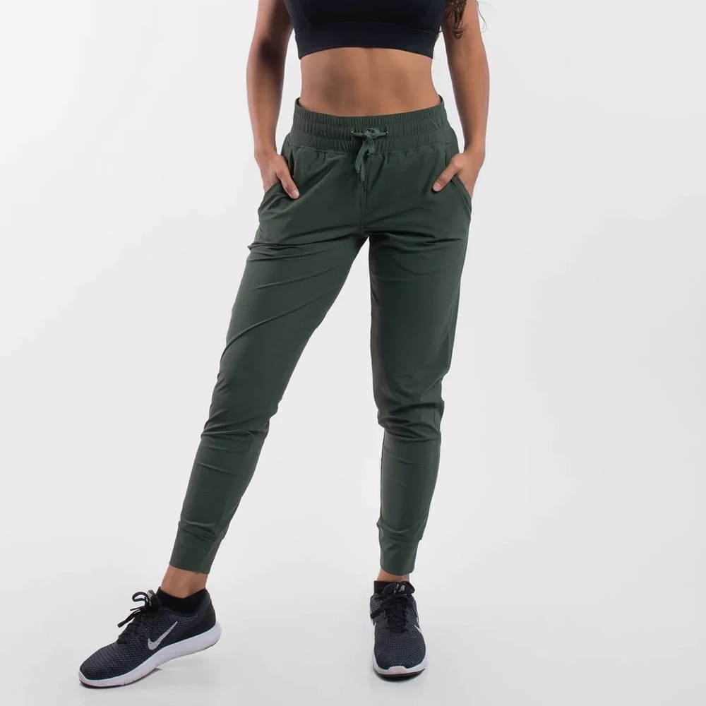 Barbell Apparel Women's Ultralight Joggers - Rifle - M
